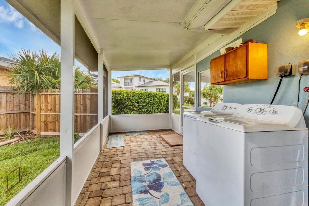 1686 Chapline Lane, Sarasota, FL 34231 Photo