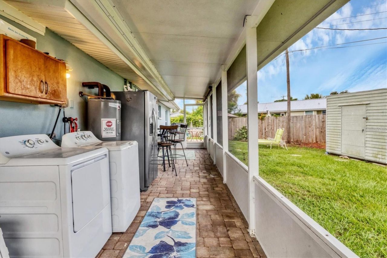 1686 Chapline Lane, Sarasota, FL 34231 Photo