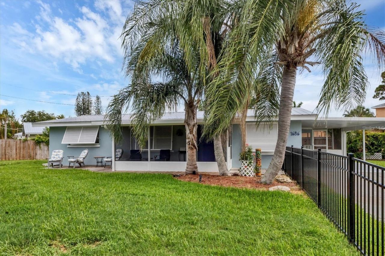 1686 Chapline Lane, Sarasota, FL 34231 Photo