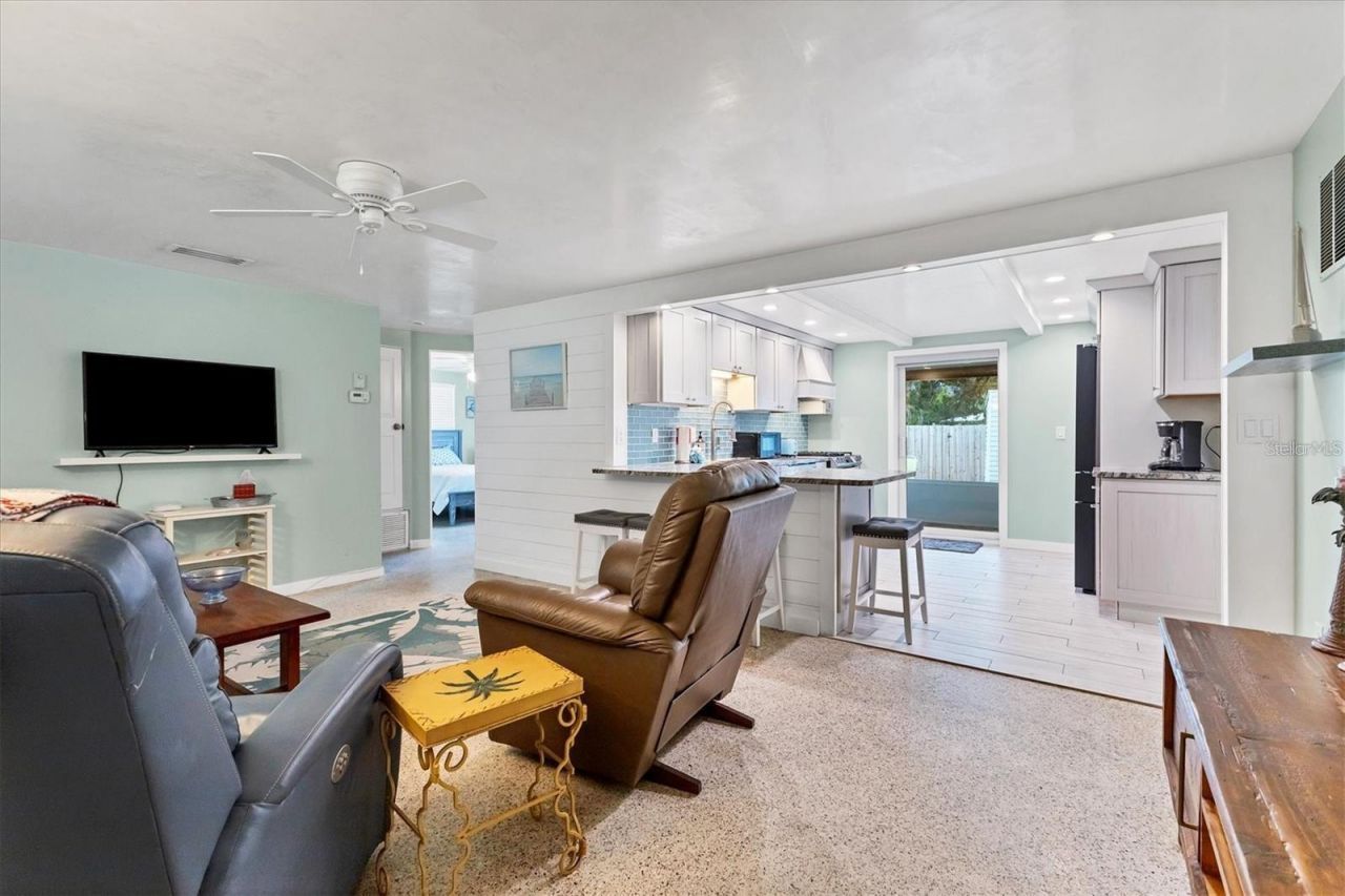 1686 Chapline Lane, Sarasota, FL 34231 Photo