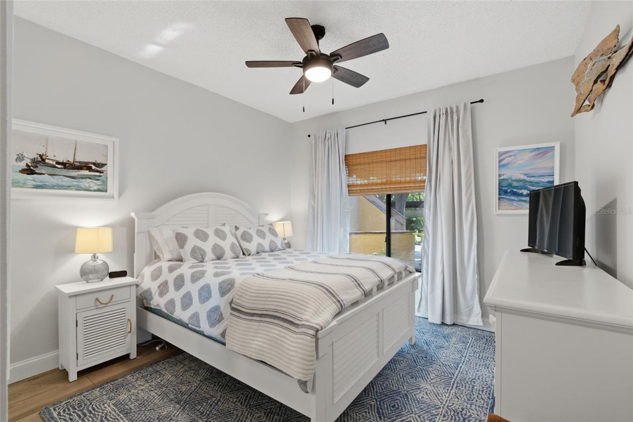 5768 Ashton Lake Drive, Unit 7, Sarasota, FL 34231 Photo