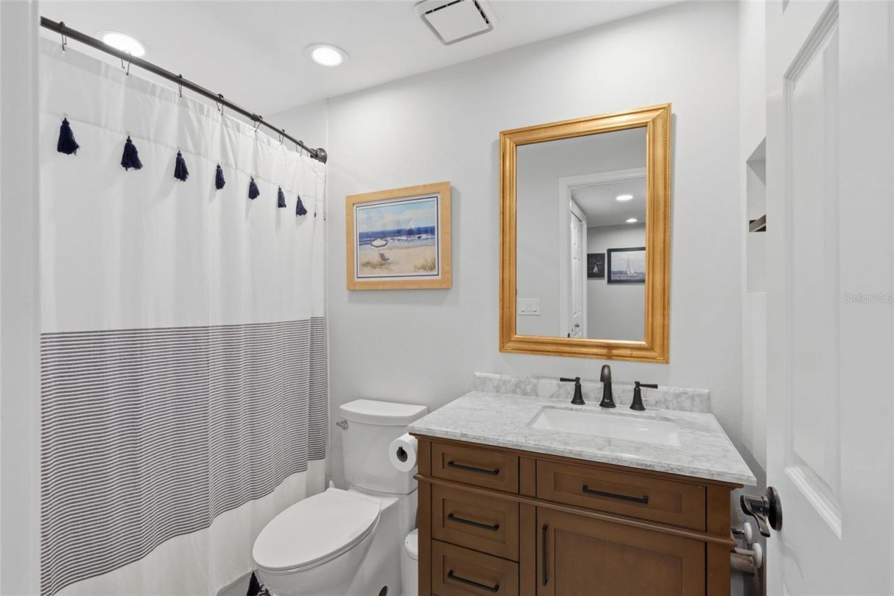 5768 Ashton Lake Drive, Unit 7, Sarasota, FL 34231 Photo