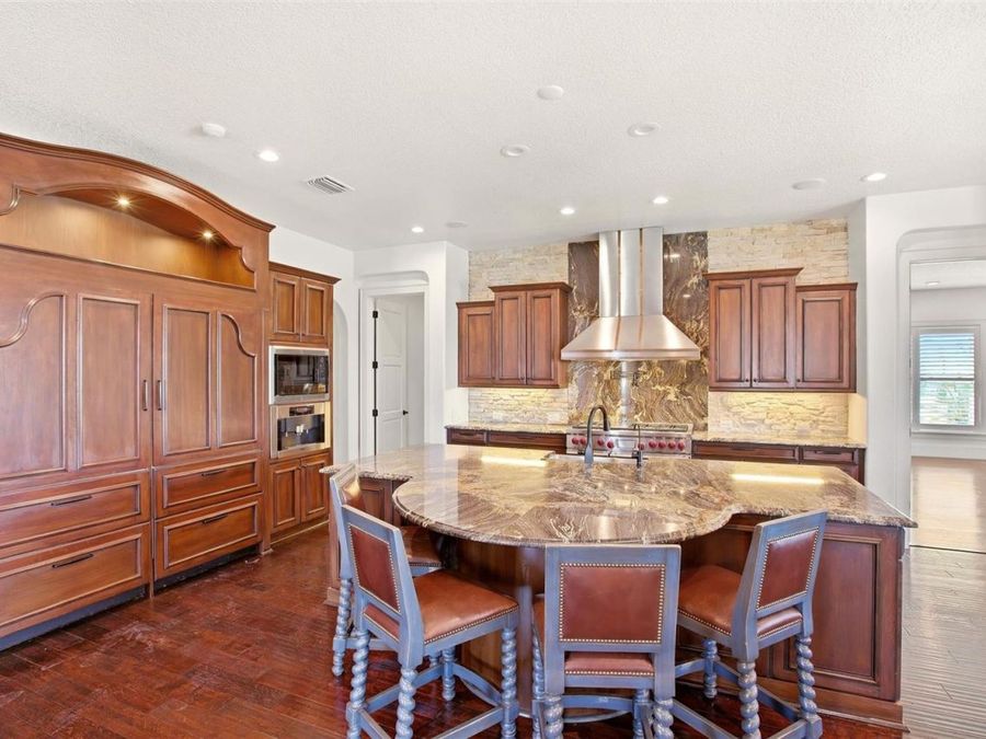 Property Image 16