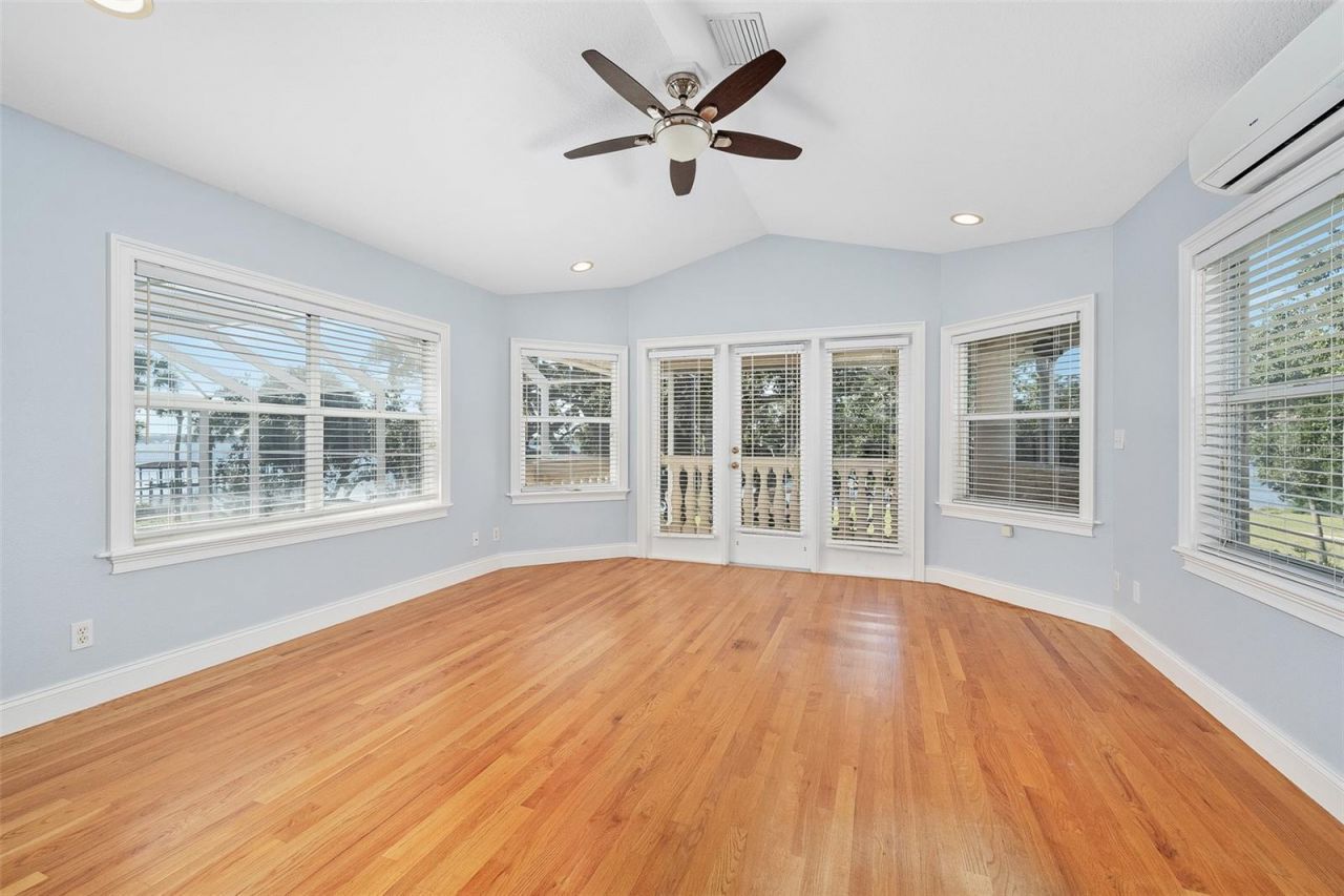 2432 Dodge Drive, Daytona Beach, FL 32118 Photo