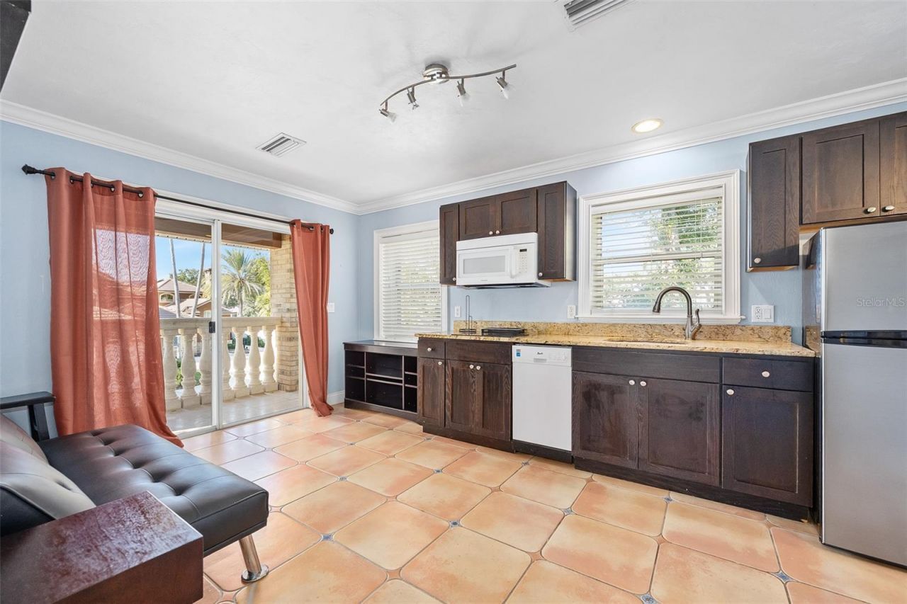 2432 Dodge Drive, Daytona Beach, FL 32118 Photo