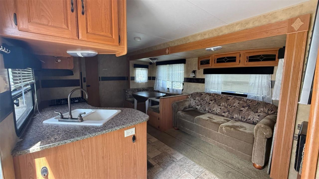 4233 Gall Boulevard, Zephyrhills, FL 33542 Photo