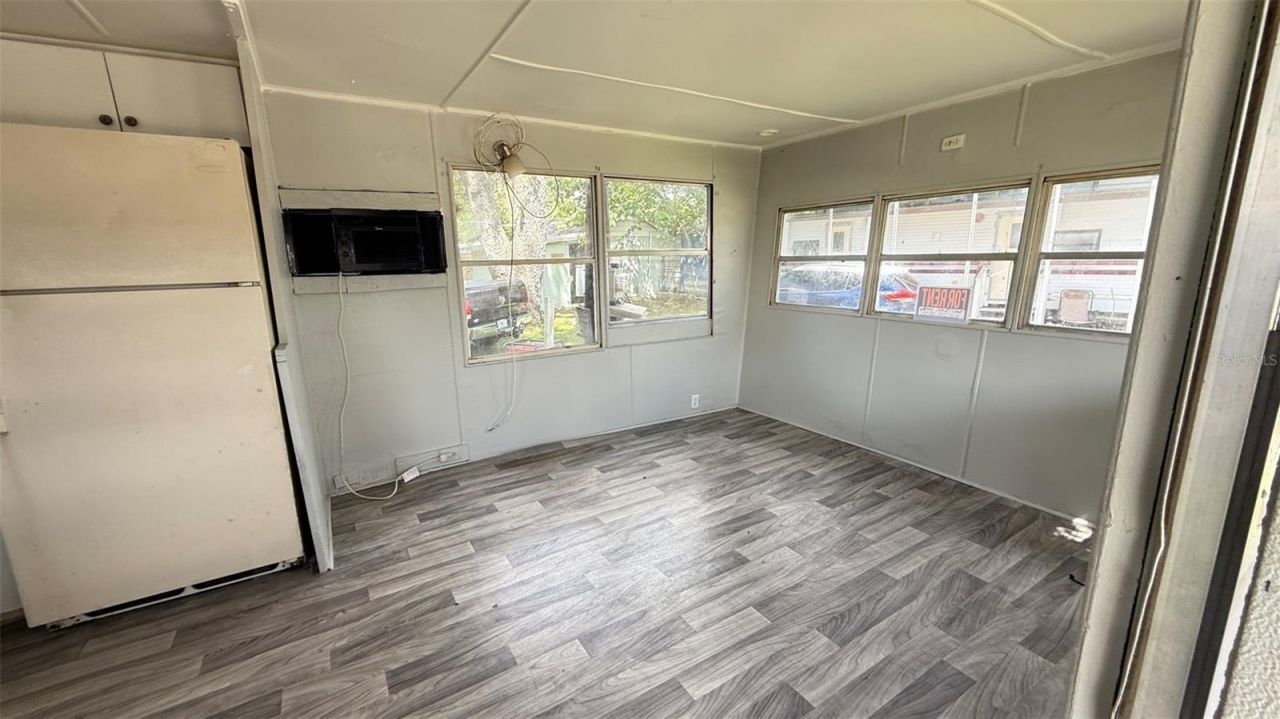 4233 Gall Boulevard, Zephyrhills, FL 33542 Photo