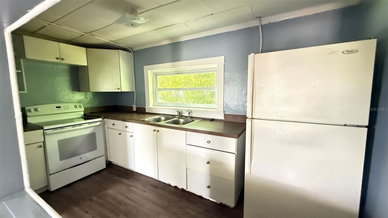 4233 Gall Boulevard, Zephyrhills, FL 33542 Photo