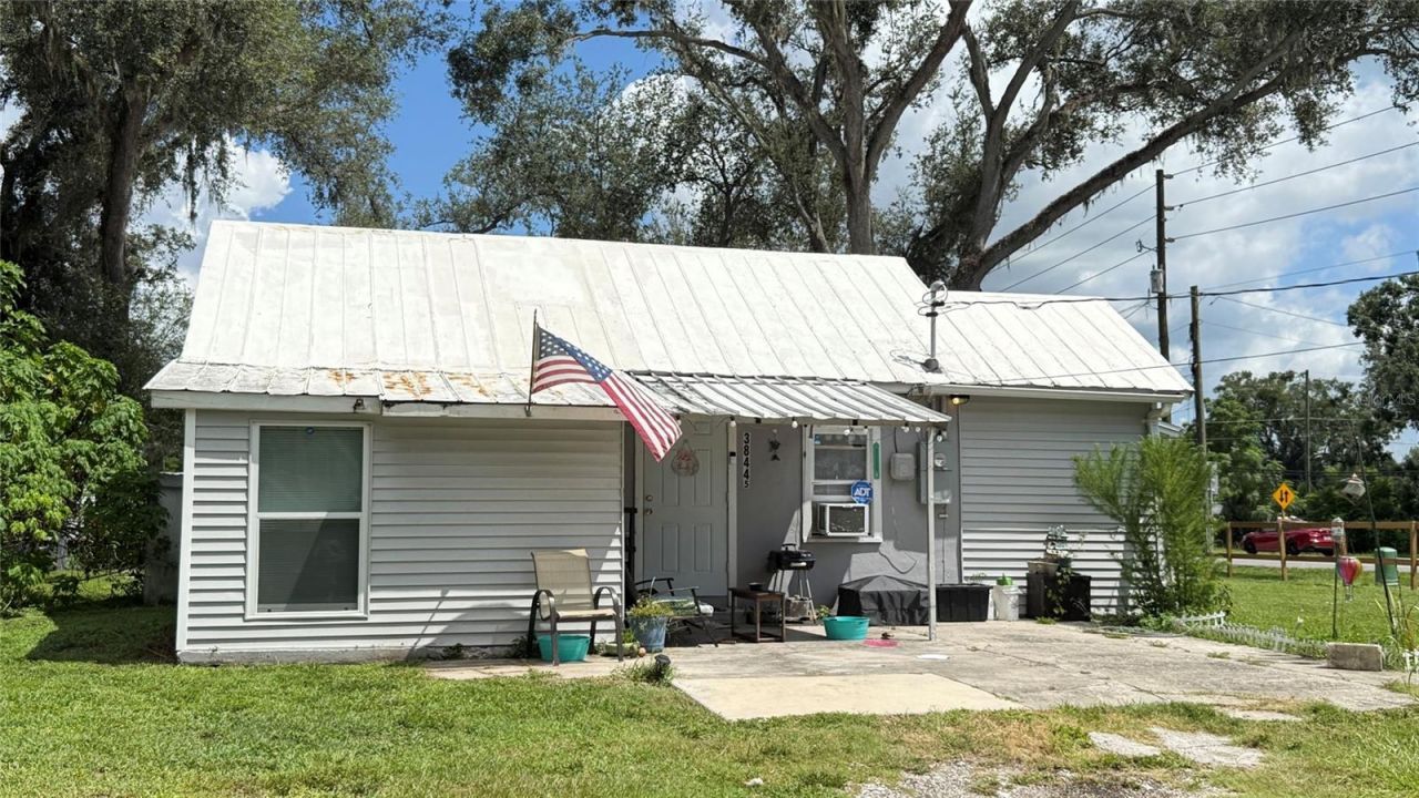 4233 Gall Boulevard, Zephyrhills, FL 33542 Photo
