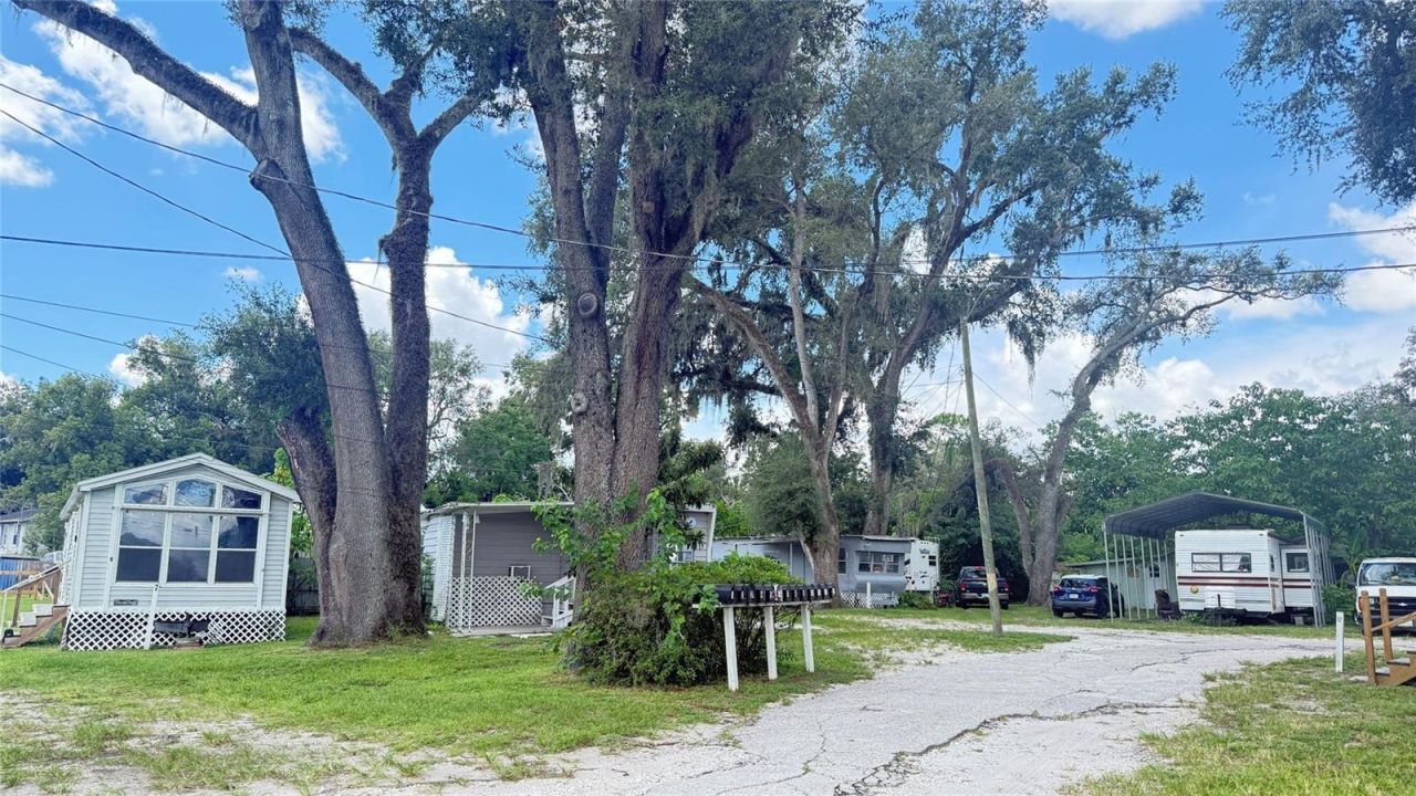 4233 Gall Boulevard, Zephyrhills, FL 33542 Photo