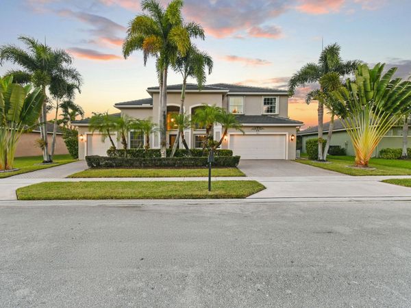 9863 Royal Cardigan Way, West Palm Beach, FL 33411