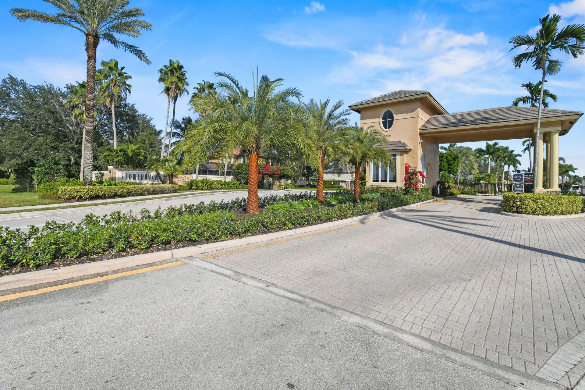 9863 Royal Cardigan Way, West Palm Beach, FL 33411 Photo