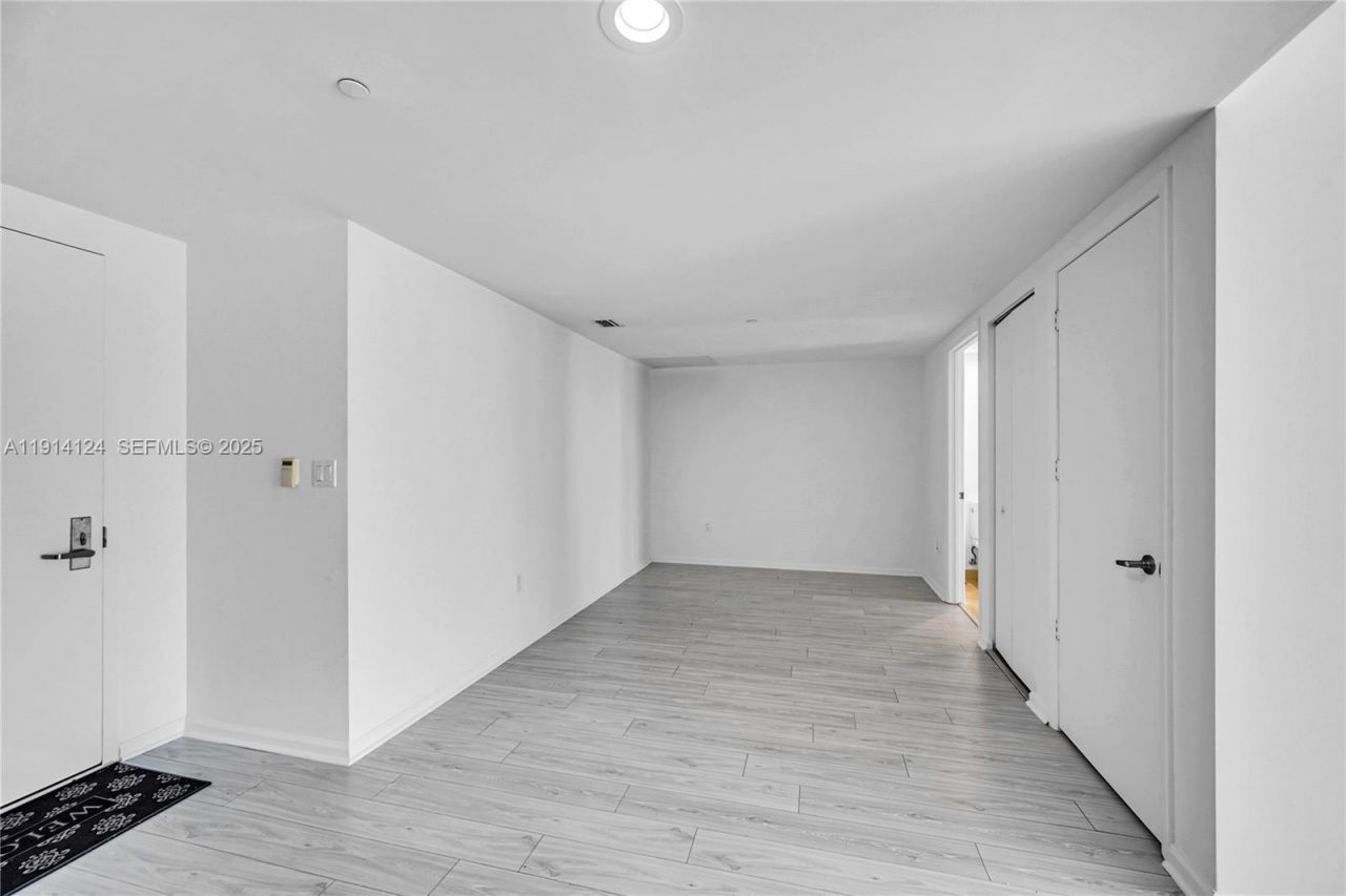 495 Brickell Ave, Unit 4903, Miami, FL 33131 Photo