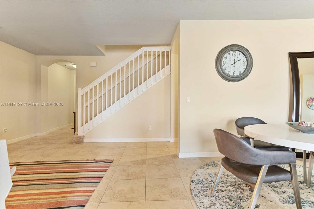 8456 Lake Majesty Ln, Unit 8456, Parkland, FL 33076 Photo