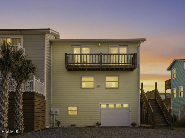 216 Oyster Lane, North Topsail Beach, NC 28460