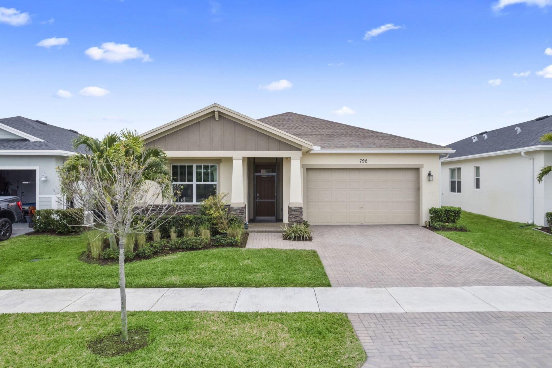 792 SE Bloomfield Road, Port Saint Lucie, FL 34986 Photo