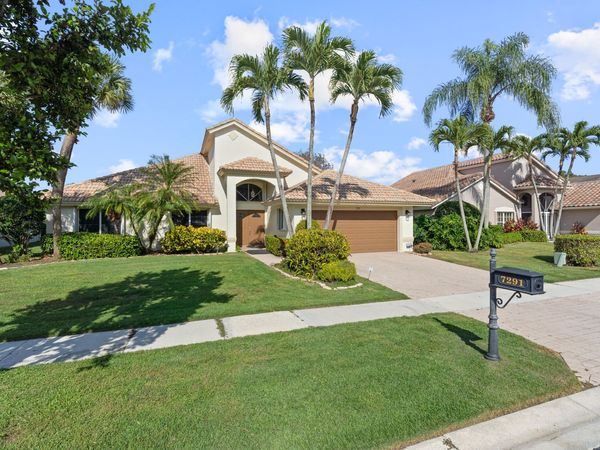 7291 Falls Road E, Boynton Beach, FL 33437