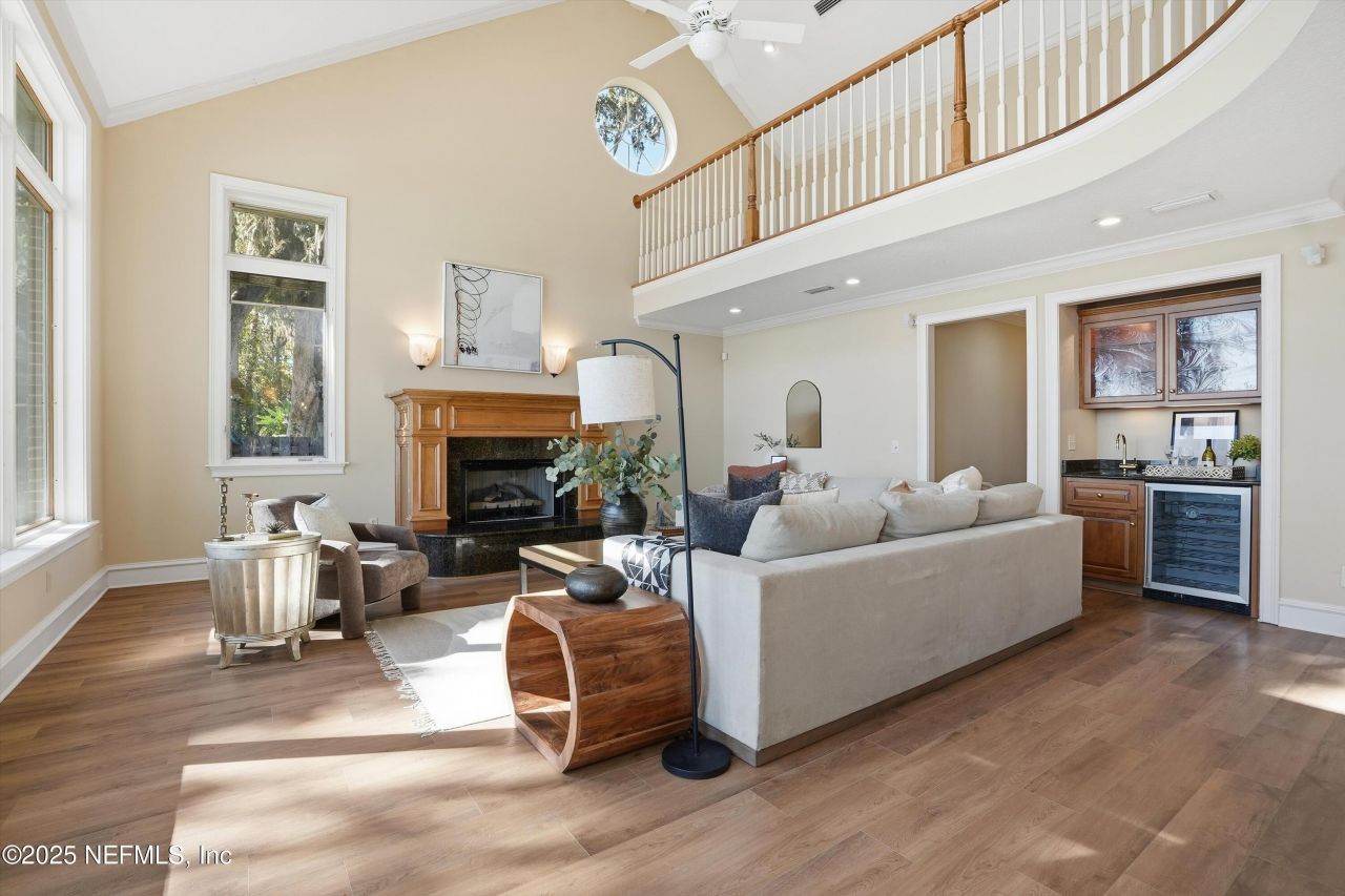 14566 Longview Drive S, Jacksonville, FL 32223 Photo