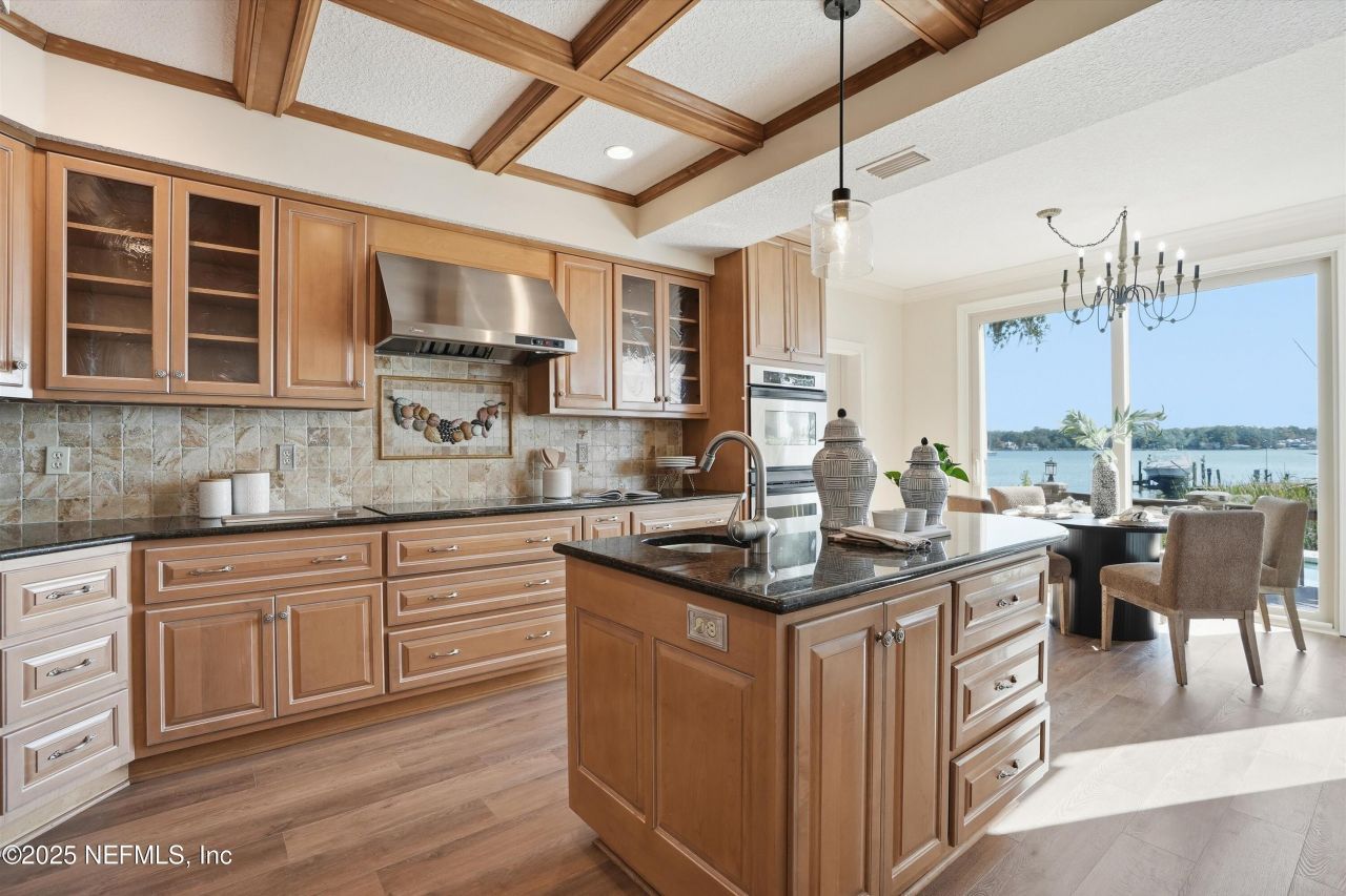 14566 Longview Drive S, Jacksonville, FL 32223 Photo