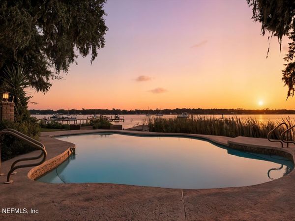 14566 LONGVIEW Drive S, Jacksonville, FL 32223