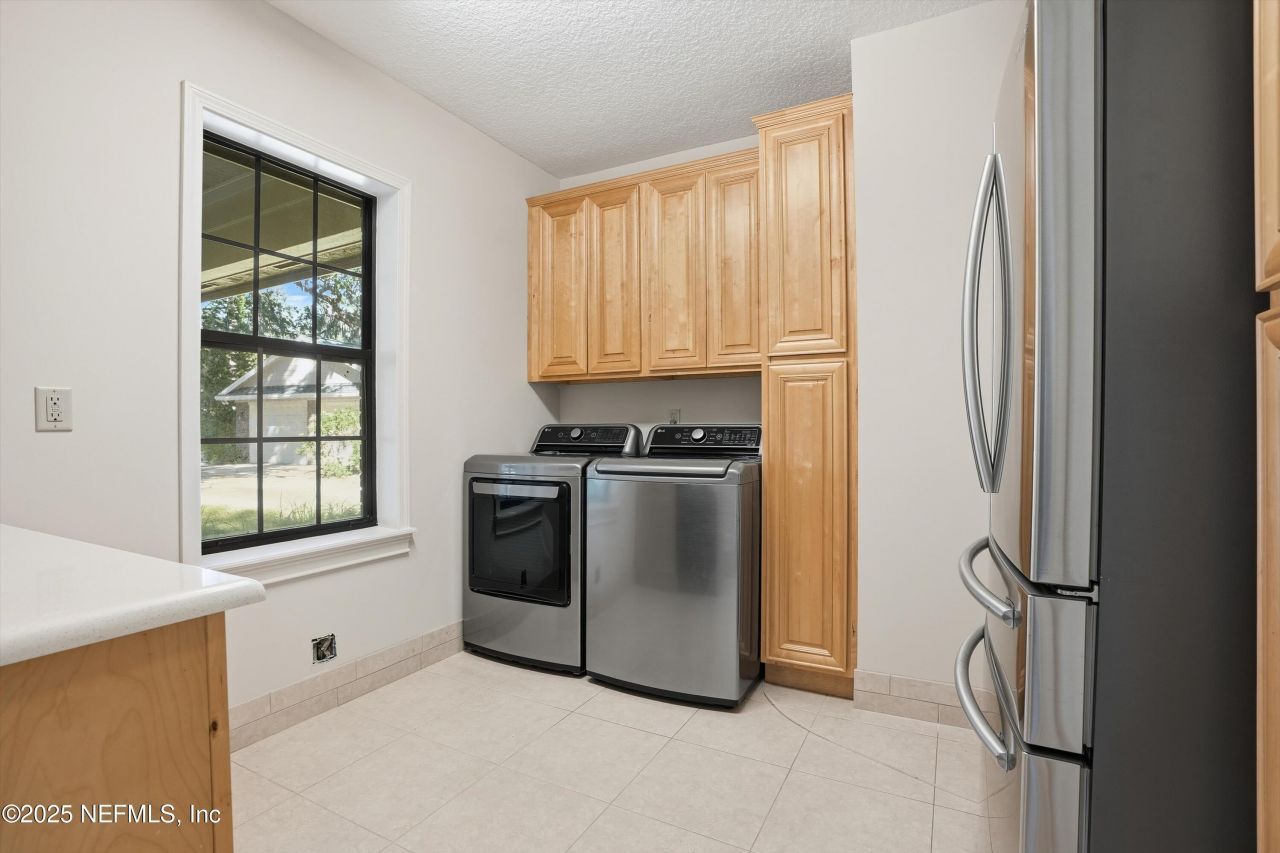 14566 Longview Drive S, Jacksonville, FL 32223 Photo