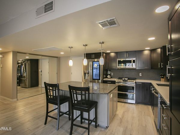 7920 E CAMELBACK Road, Unit 203, Scottsdale, AZ 85251