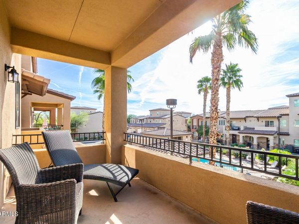 2821 S SKYLINE Drive, Unit 176, Mesa, AZ 85212