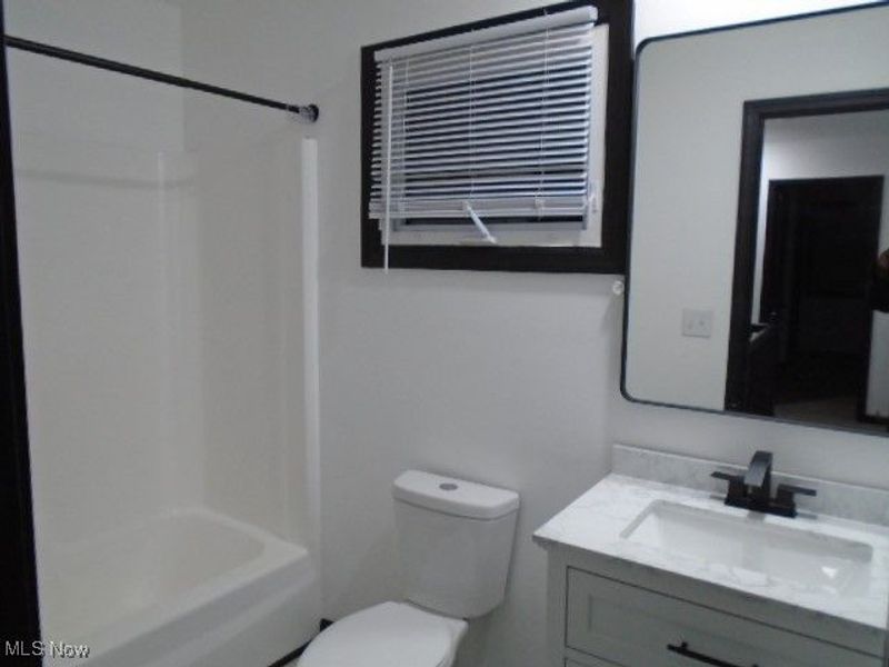 10971 Auburn Road, Chardon, OH 44024 Photo 24