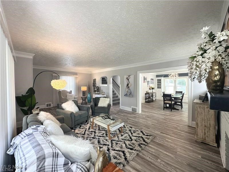 3277 Cedarbrook Road, Cleveland Heights, OH 44118 Photo 5