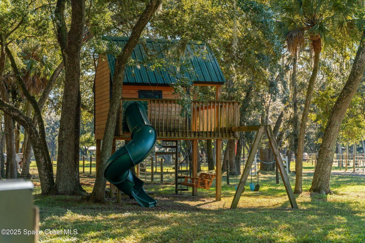 4630 James Road S, Cocoa, FL 32926 Photo