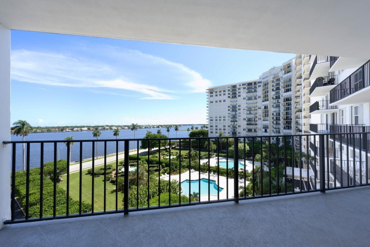 1701 S Flagler Drive, Unit 706, West Palm Beach, FL 33401 Photo