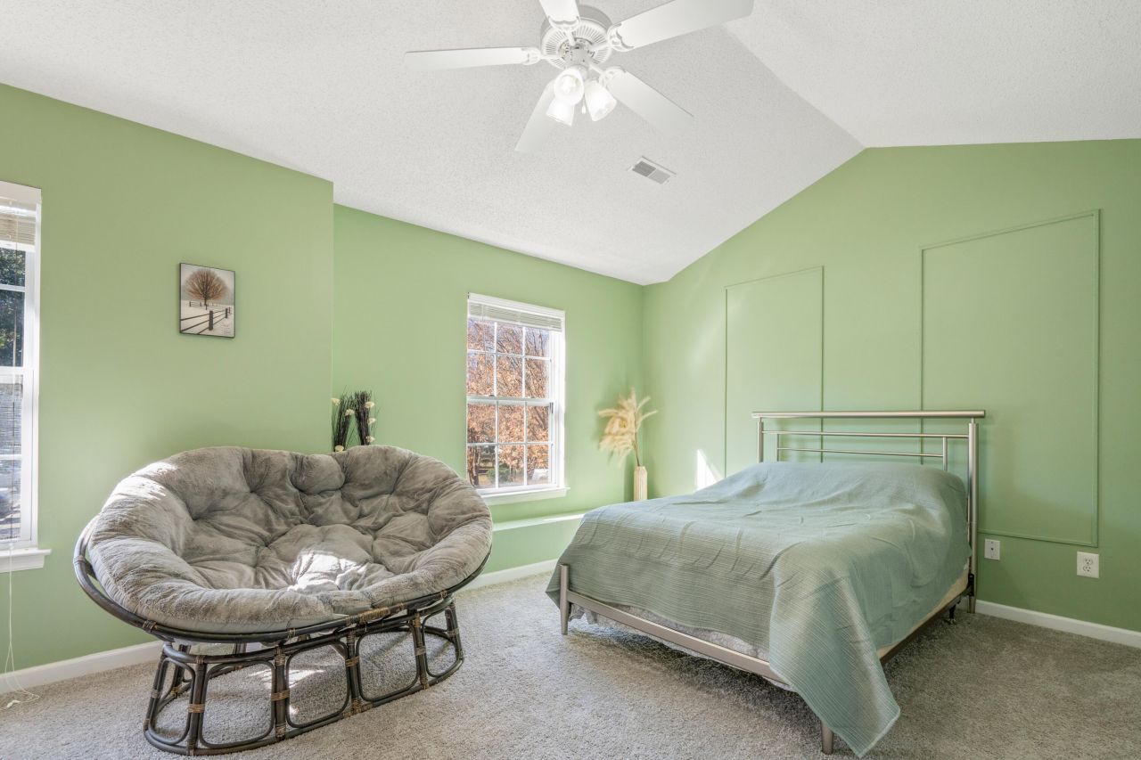 103 Taylor Circle Photo 14