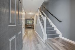 103 Taylor Circle photo 4