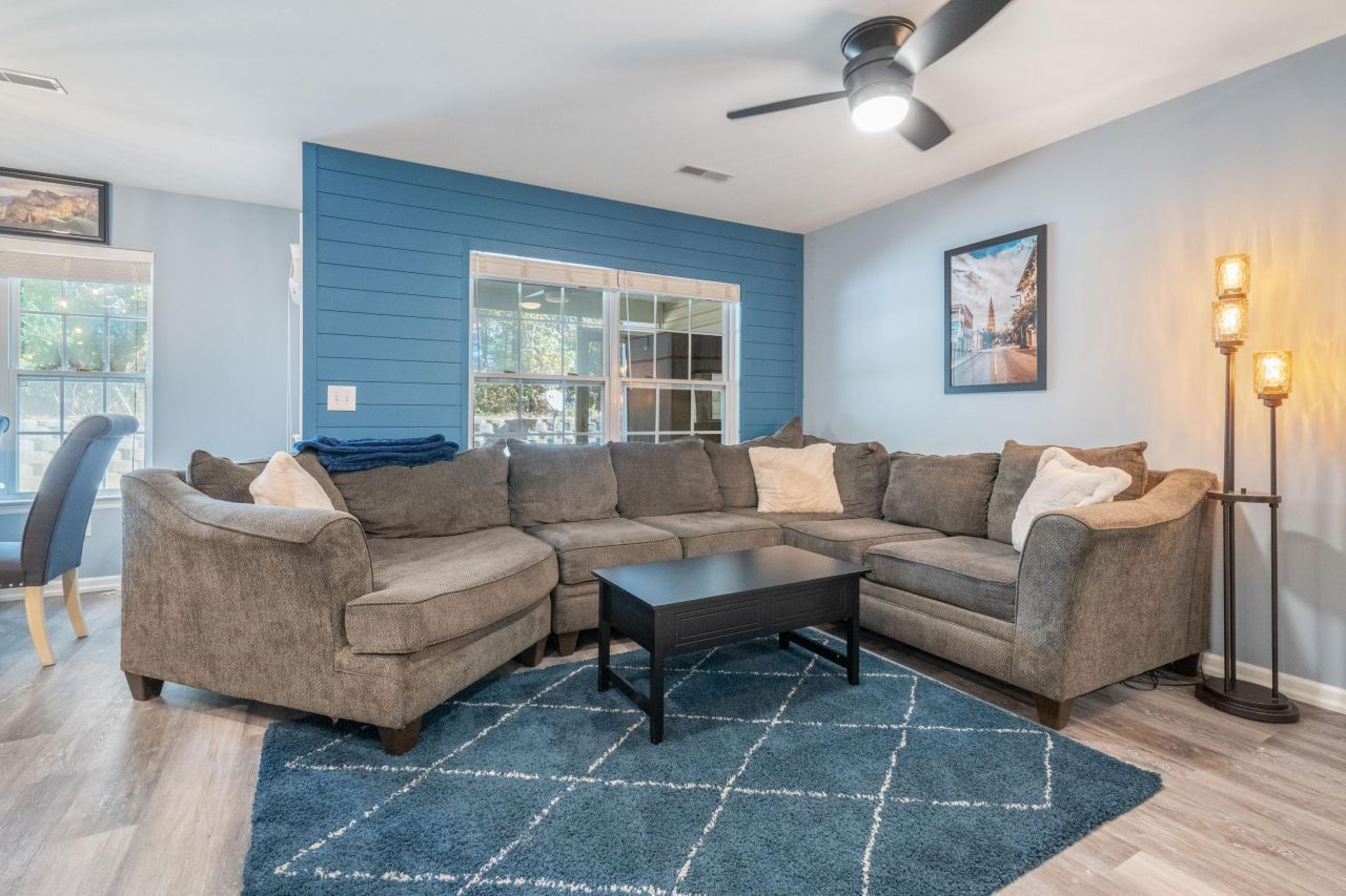 103 Taylor Circle Photo 5