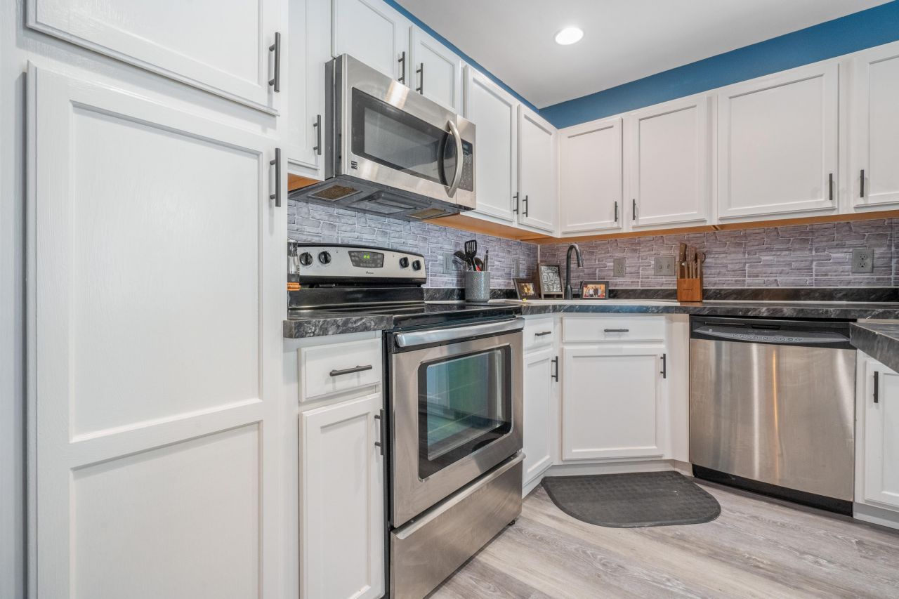 103 Taylor Circle Photo 8