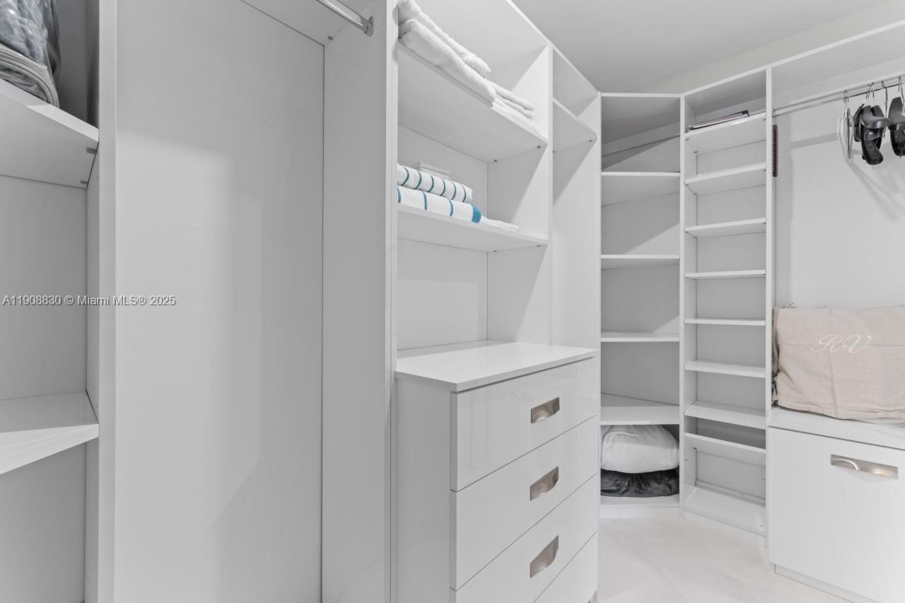 19217 Fisher Island Dr, Unit 19217, Miami Beach, FL 33109 Photo