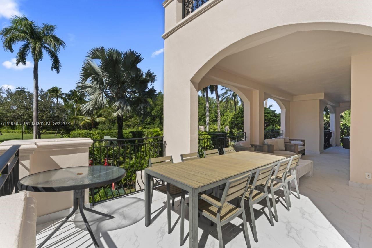 19217 Fisher Island Dr, Unit 19217, Miami Beach, FL 33109 Photo