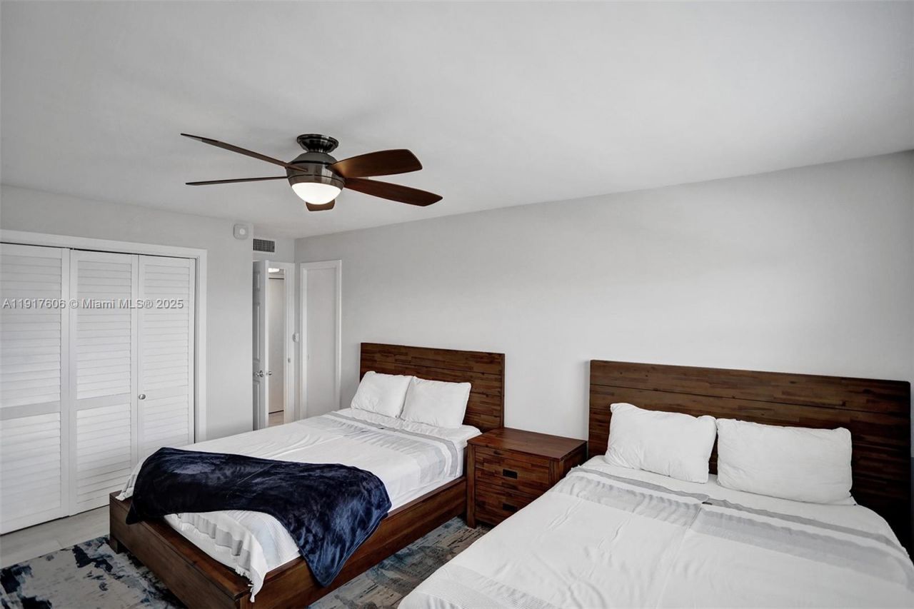 1160 Hillsboro Mile, Unit 701, Hillsboro Beach, FL 33062 Photo