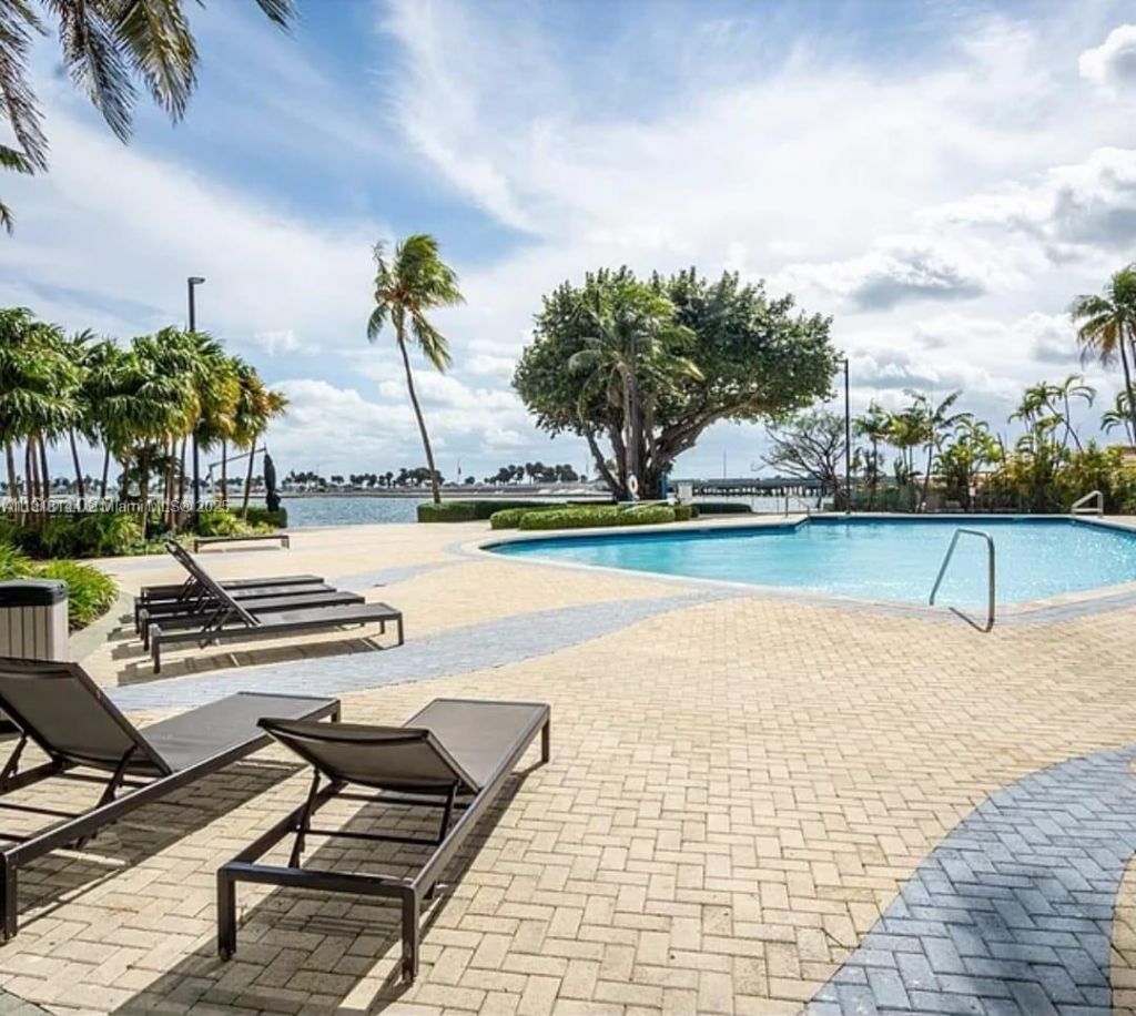 2451 Brickell Ave, Unit 10M, Miami, FL 33129 Photo