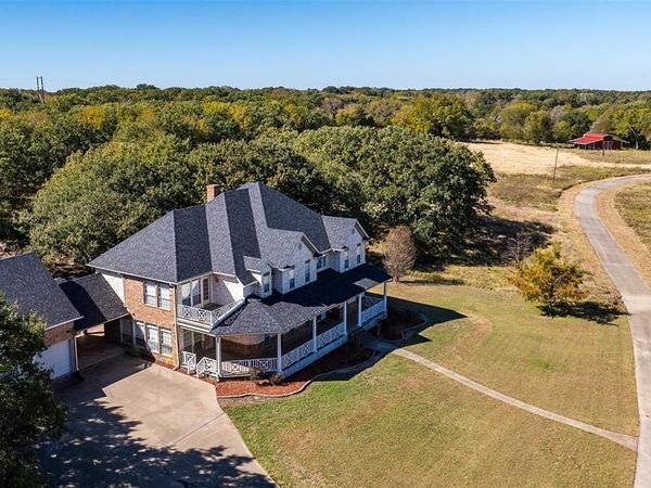 433 E Jess Hinton Road, Seven Points, TX 75143