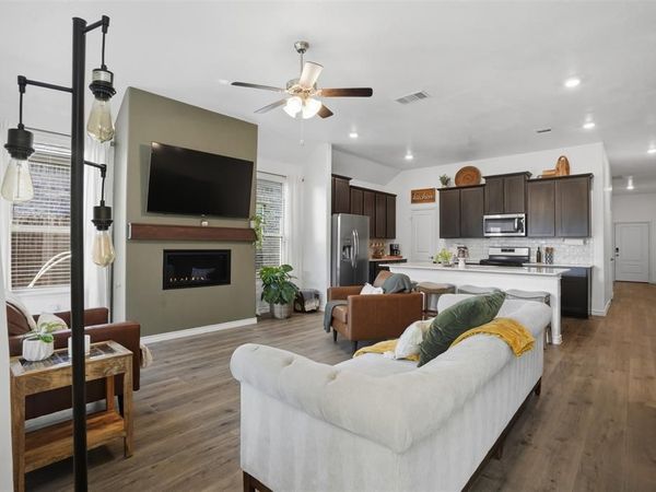 10408 Autumn Leaves Lane, Aubrey, TX 76227