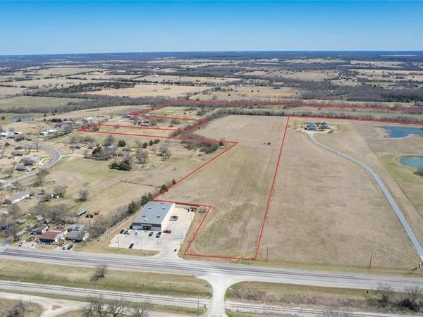 53 US Highway 69, Celeste, TX 75423