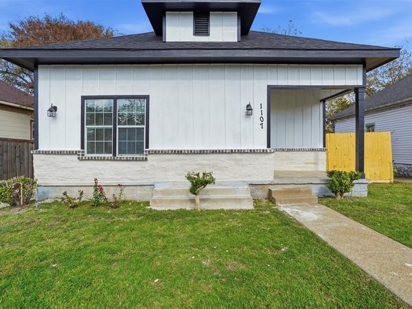 1107 E Allen Avenue, Fort Worth, TX 76104