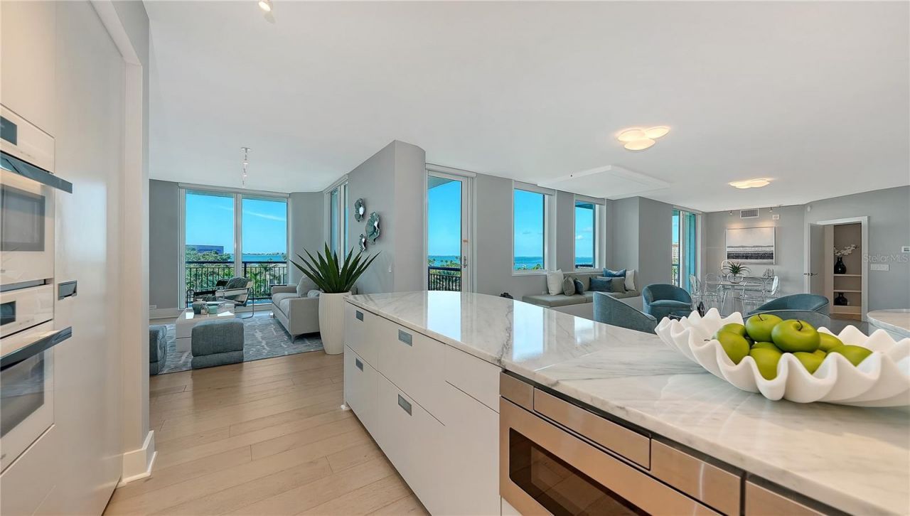 800 N Tamiami Trail, Unit 505/507, Sarasota, FL 34236 Photo