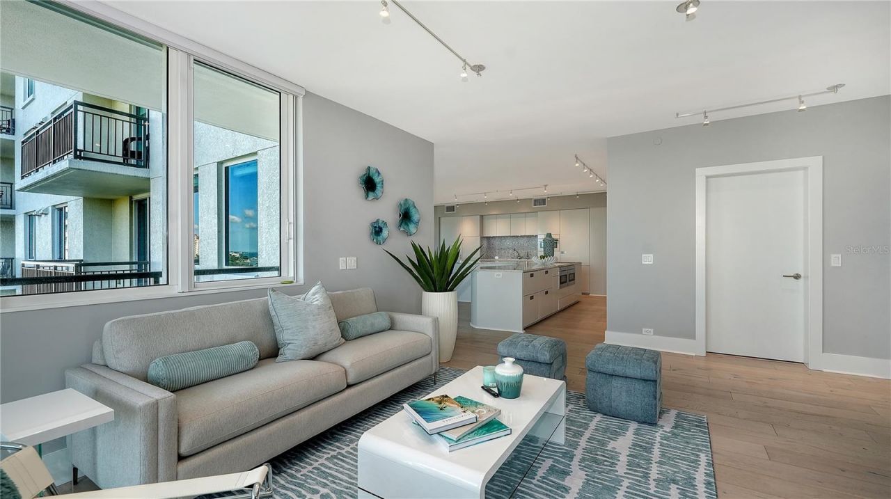 800 N Tamiami Trail, Unit 505/507, Sarasota, FL 34236 Photo