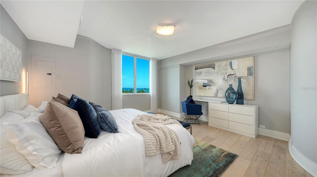 800 N Tamiami Trail, Unit 505/507, Sarasota, FL 34236 Photo