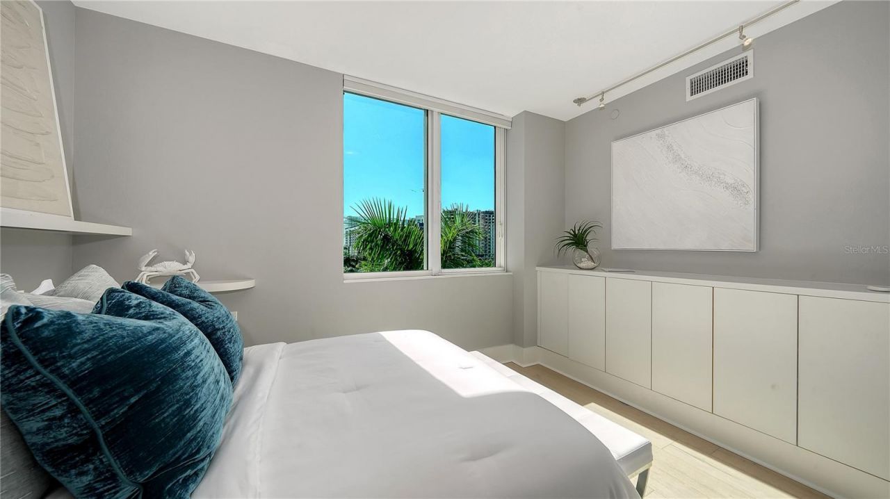 800 N Tamiami Trail, Unit 505/507, Sarasota, FL 34236 Photo