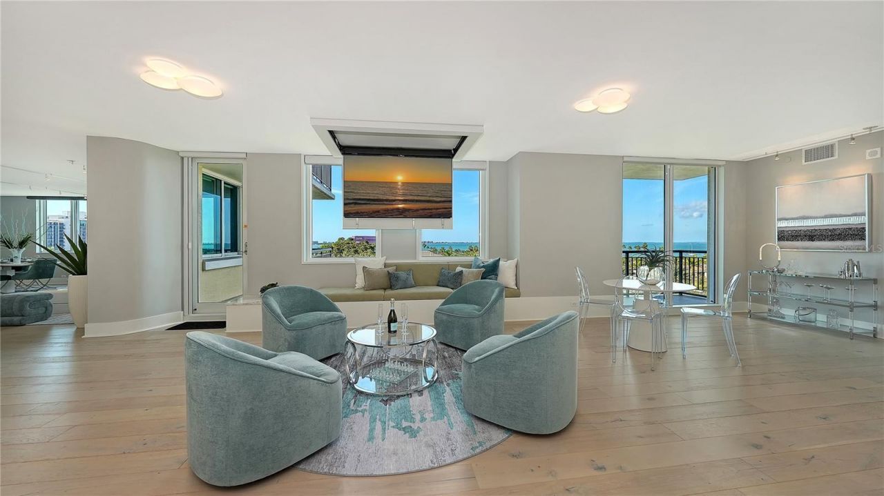 800 N Tamiami Trail, Unit 505/507, Sarasota, FL 34236 Photo