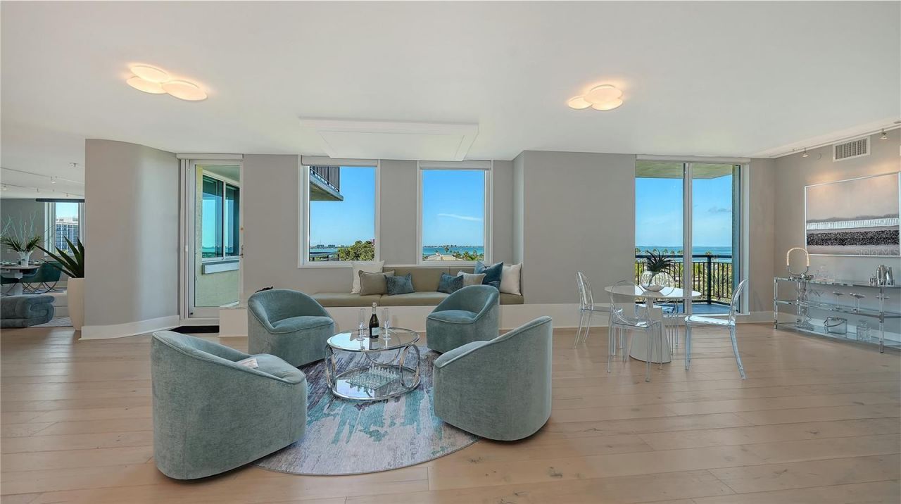 800 N Tamiami Trail, Unit 505/507, Sarasota, FL 34236 Photo