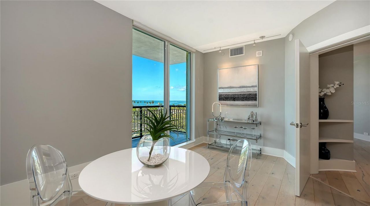 800 N Tamiami Trail, Unit 505/507, Sarasota, FL 34236 Photo
